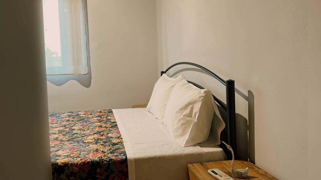 Photo of Bedroom in Troezen