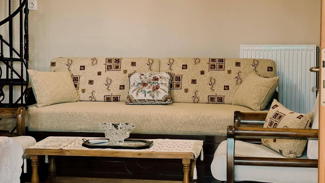 Photo of Livingroom in Troezen