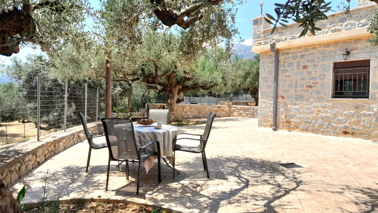 Photo of Outdoor in East Mani