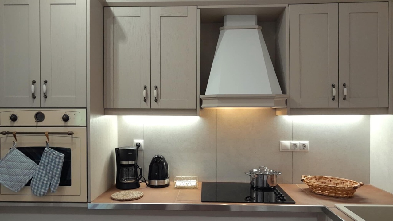 Photo of Kitchen in East Mani