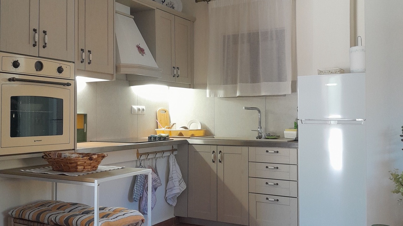 Photo of Kitchen in East Mani