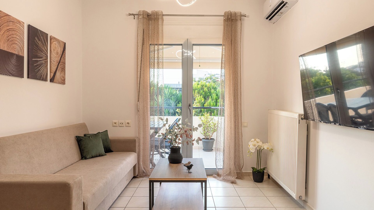 Photo of Livingroom in Nea Alikarnassos