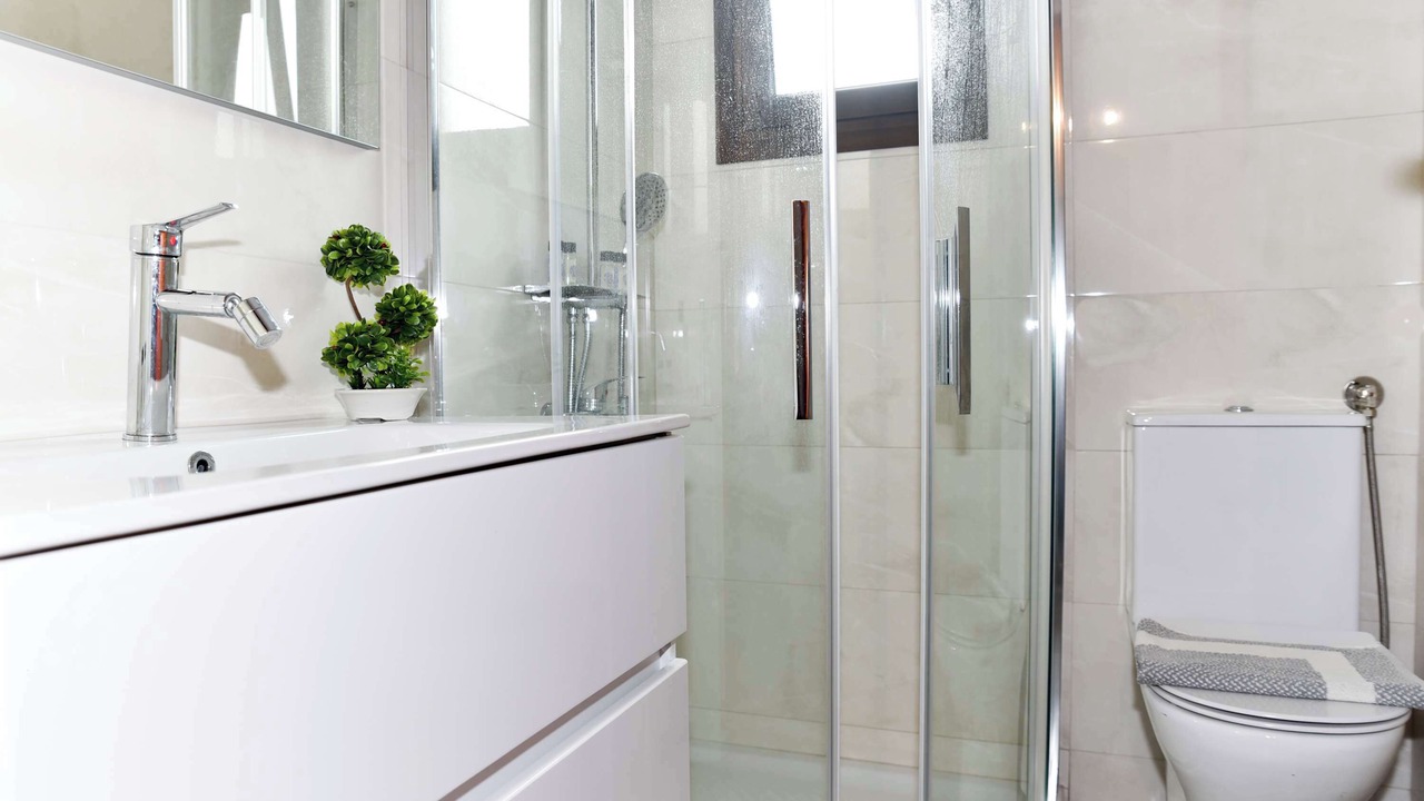 Photo of Bathroom in Valira