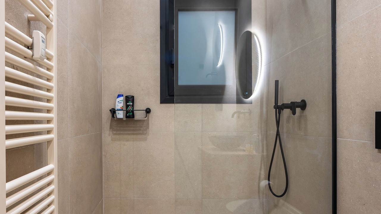 Photo of Bathroom in Plaka