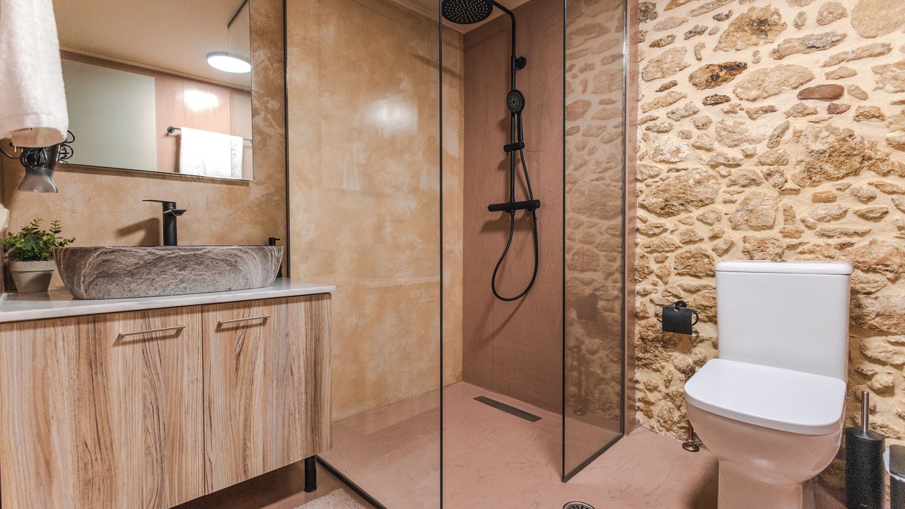 Photo of Bathroom in Choudetsi