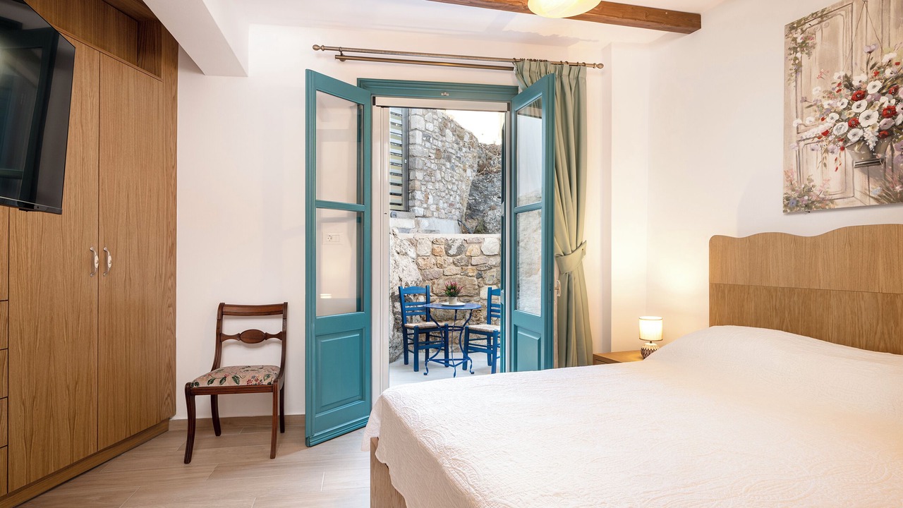 Photo of Bedroom in Asfendiou
