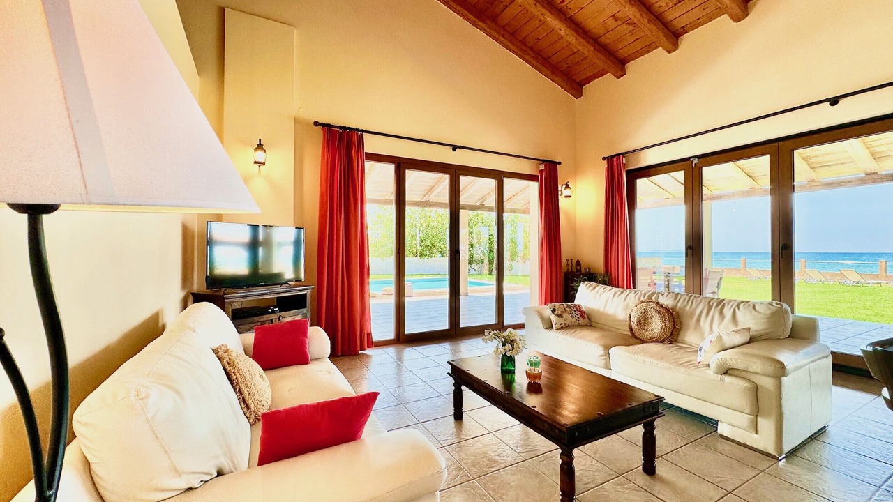 Photo of Livingroom in Acharavi