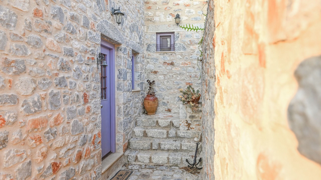 Photo of Others in Pyrgou Dirou