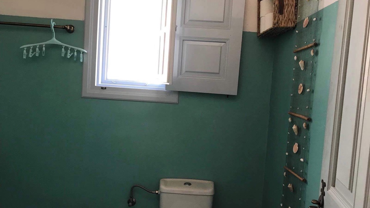 Photo of Bathroom in Grikos
