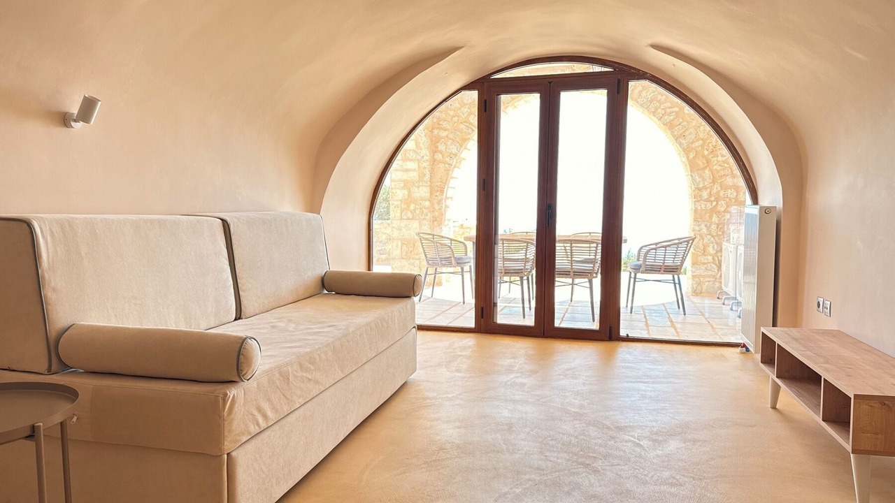 Photo of Livingroom in Omales