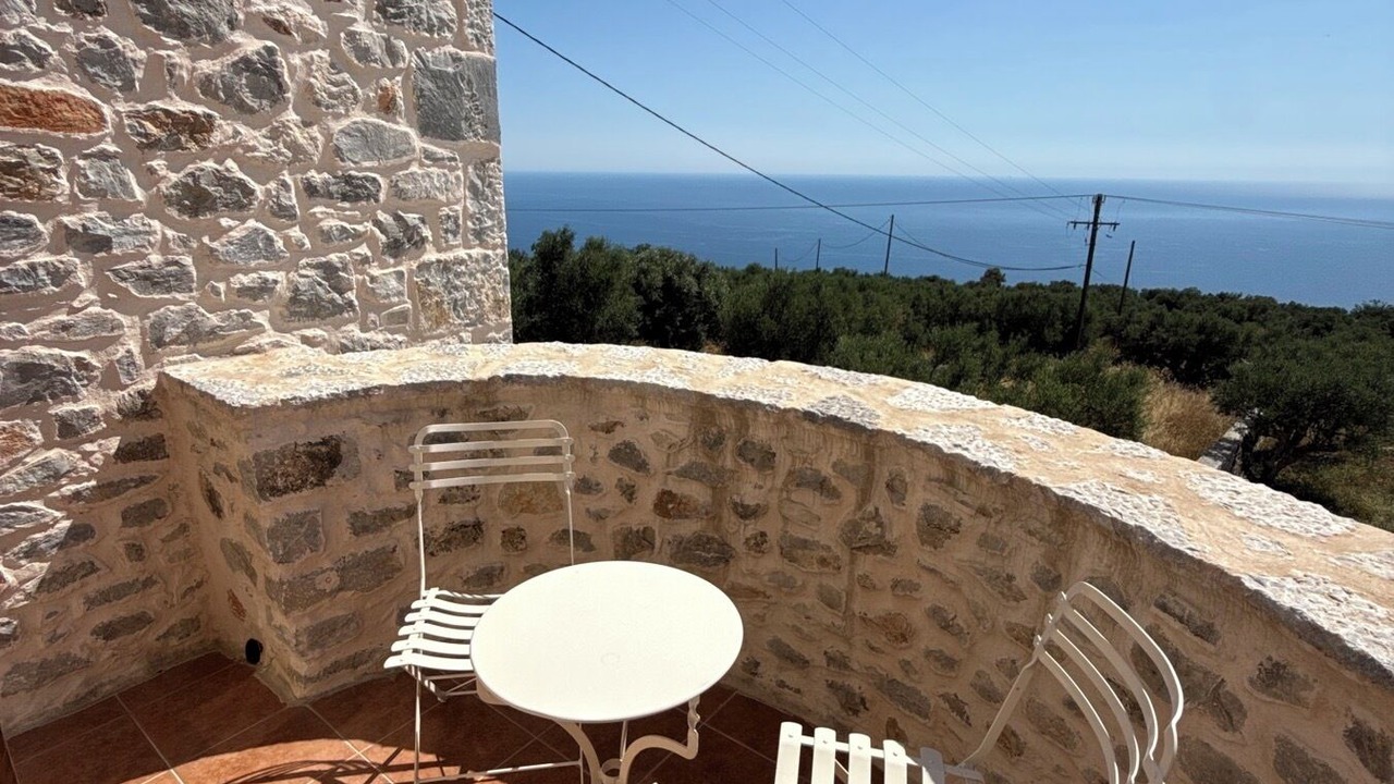 Photo of Outdoor in Omales