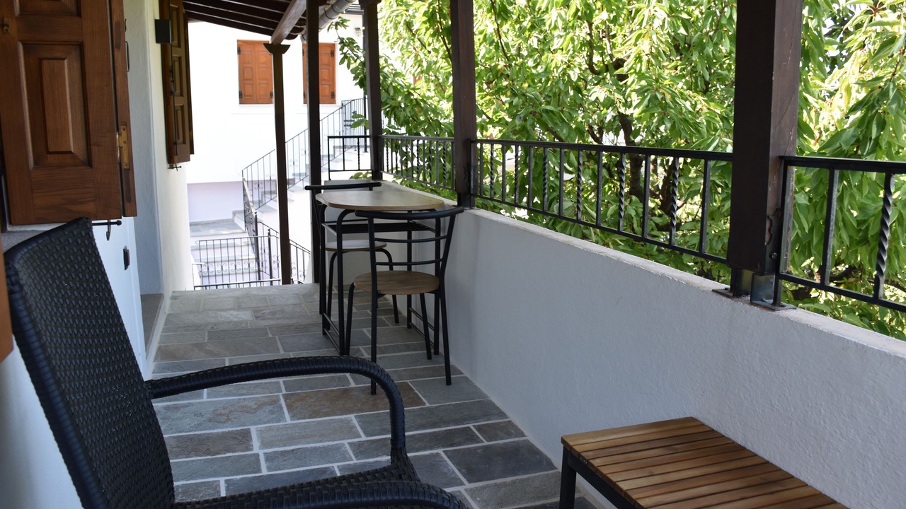 Photo of Outdoor in Mouresi