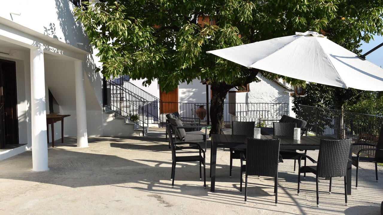 Photo of Outdoor in Mouresi