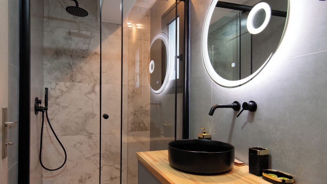 Photo of Bathroom in Evgiros