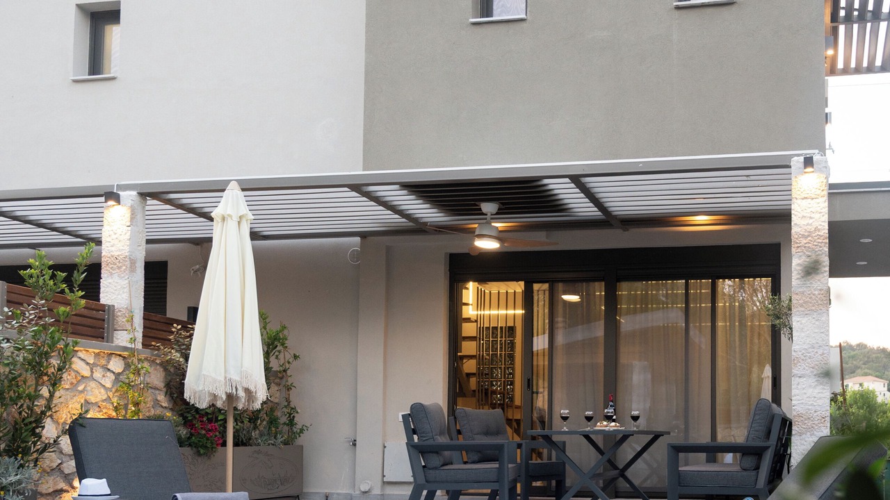 Photo of Outdoor in Evgiros