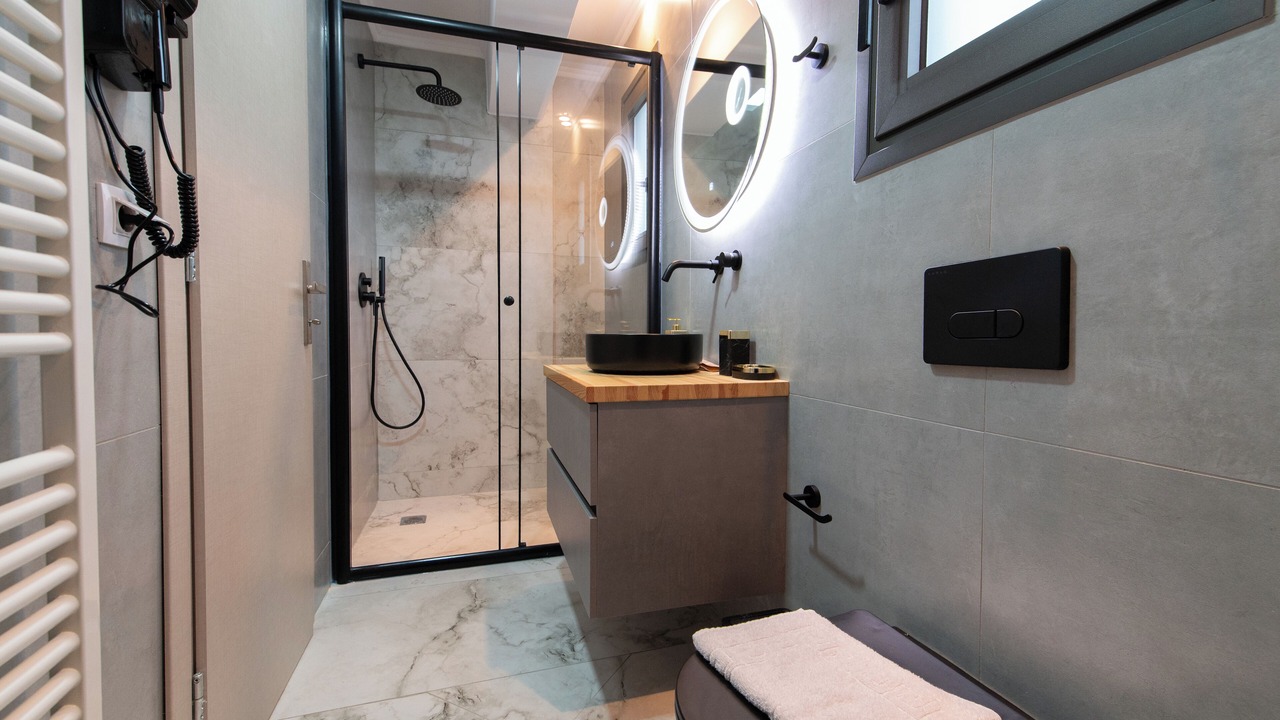 Photo of Bathroom in Evgiros