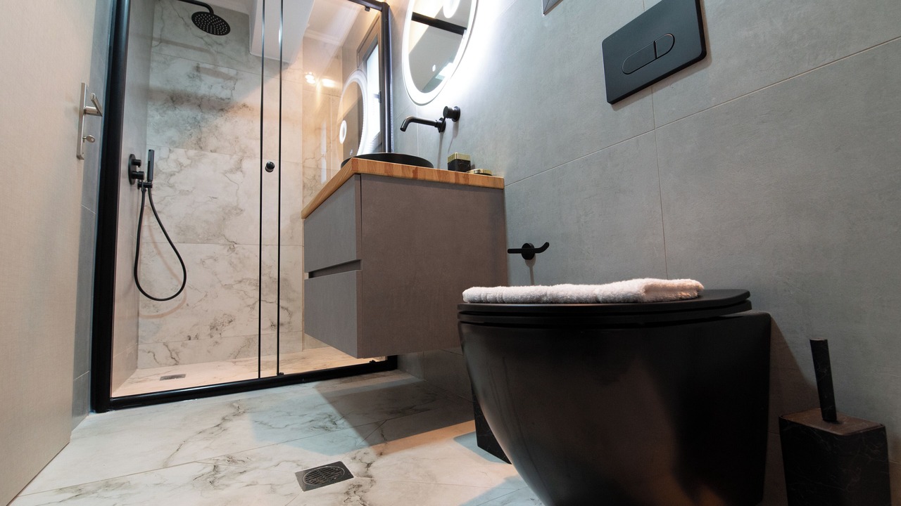 Photo of Bathroom in Evgiros