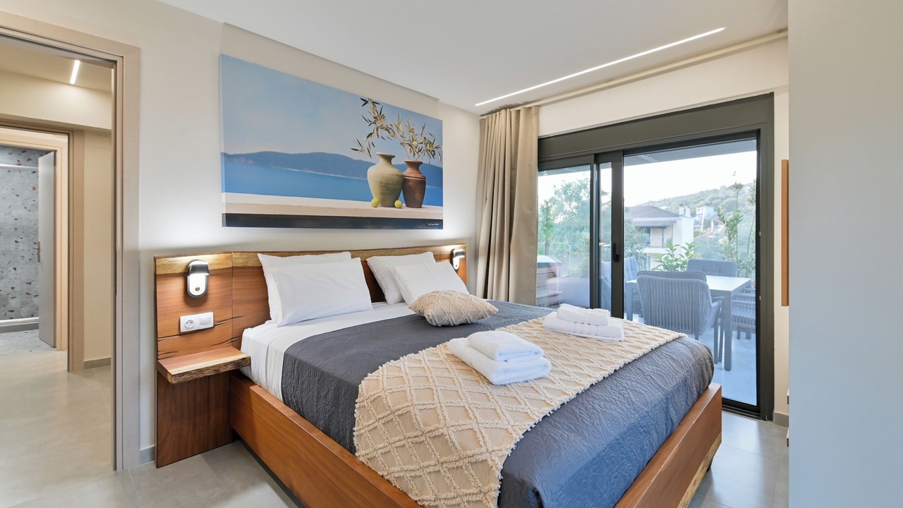 Photo of Bedroom in Evgiros