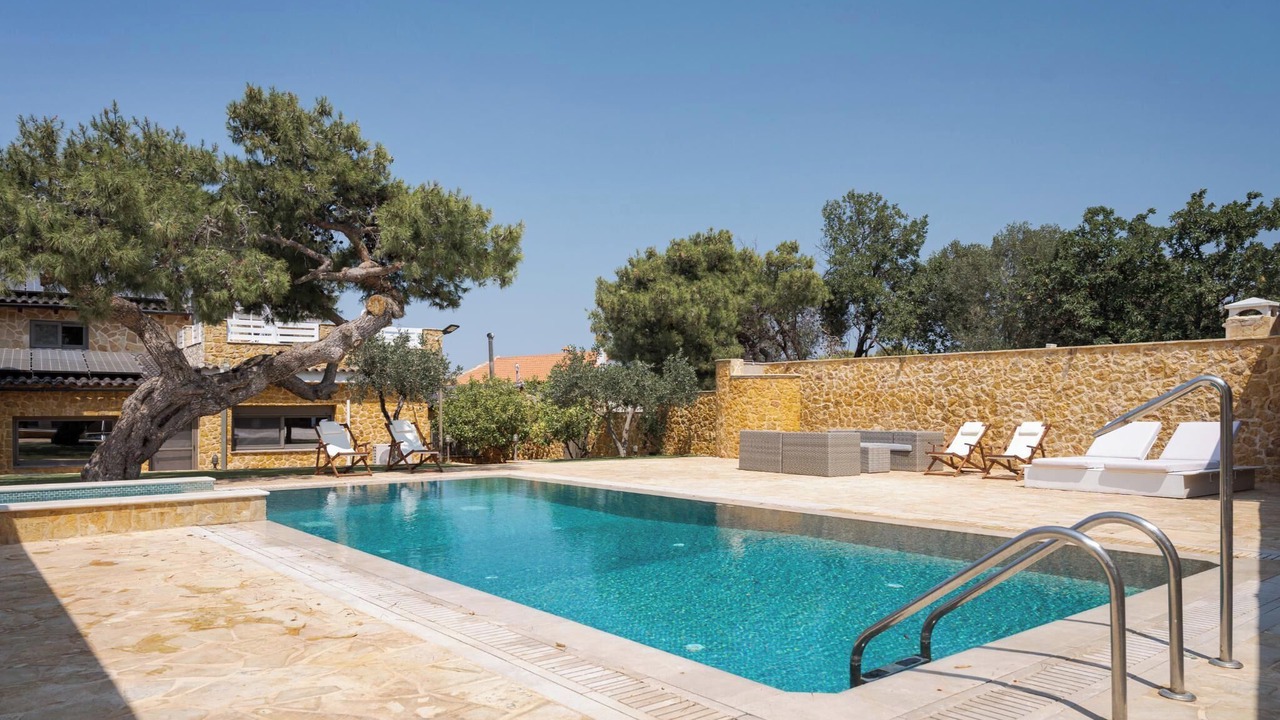Photo of Outdoor in Anavyssos