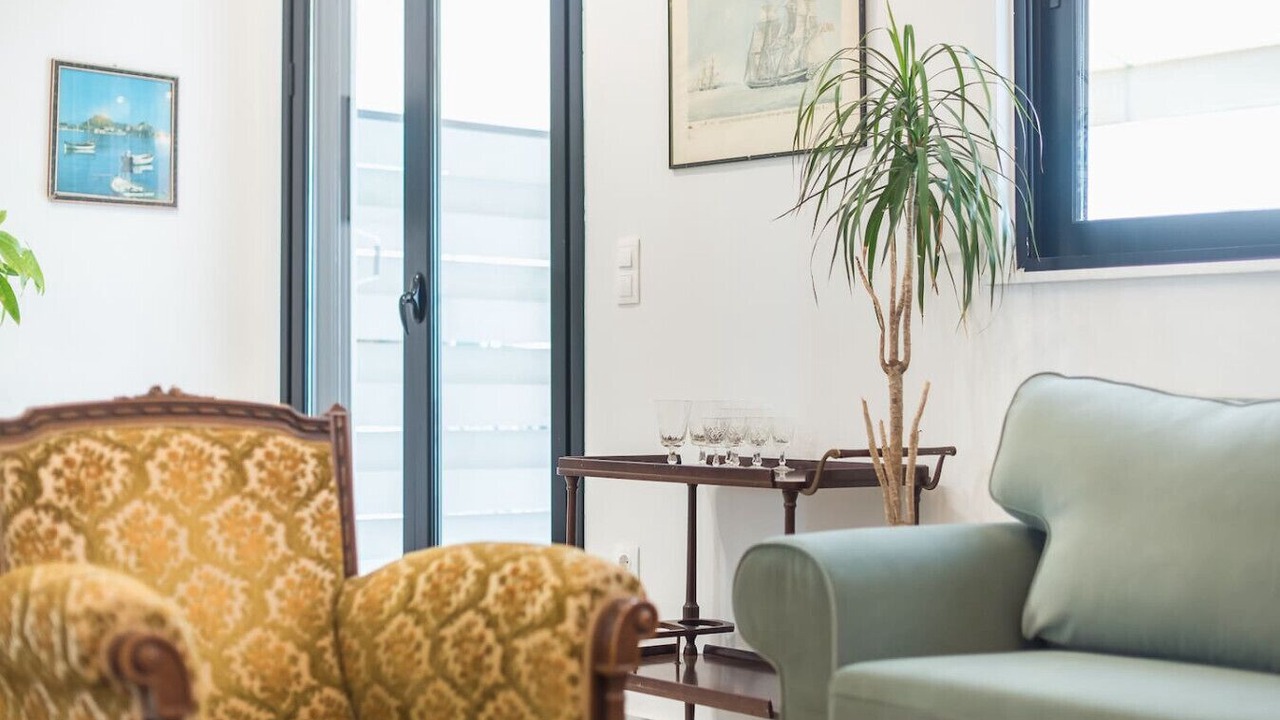 Photo of Livingroom in Psirri