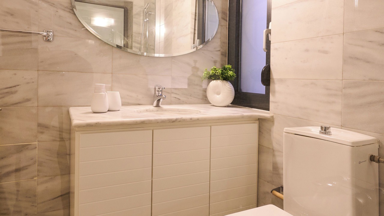 Photo of Bathroom in Kerameikos