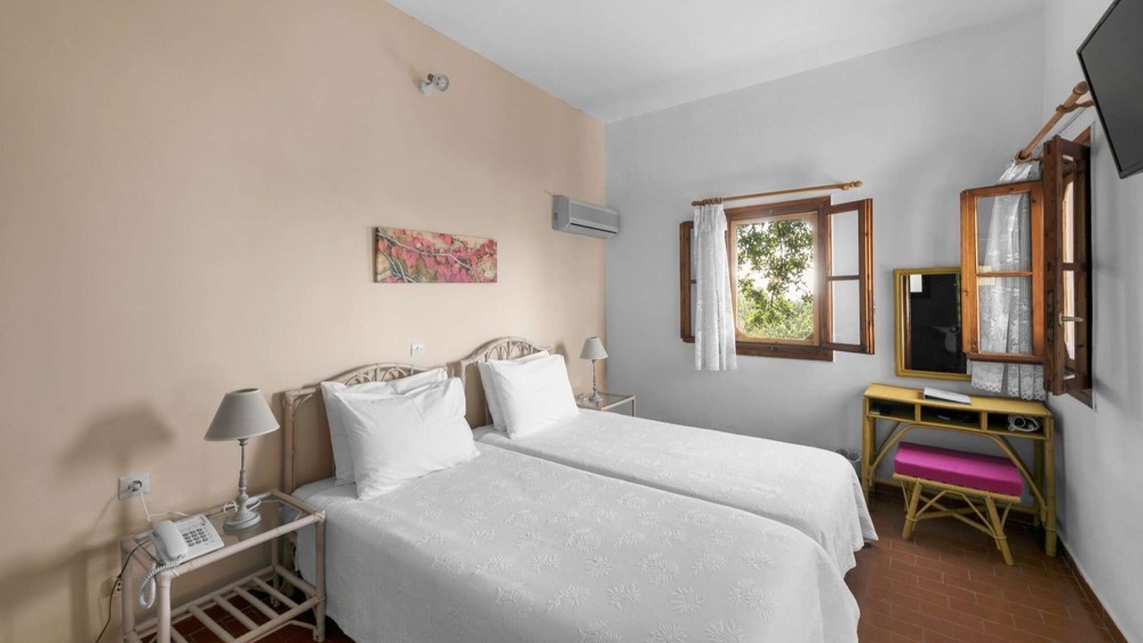 Photo of Bedroom in Mavrovouni
