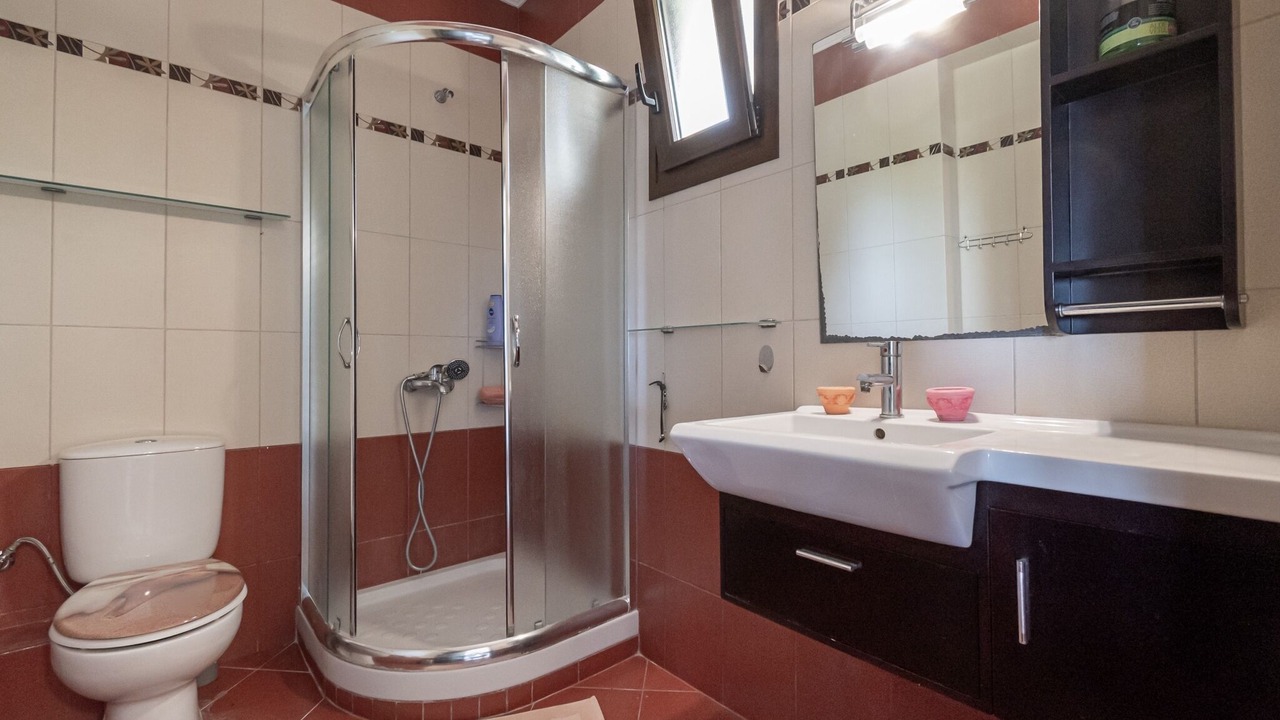 Photo of Bathroom in Pallini