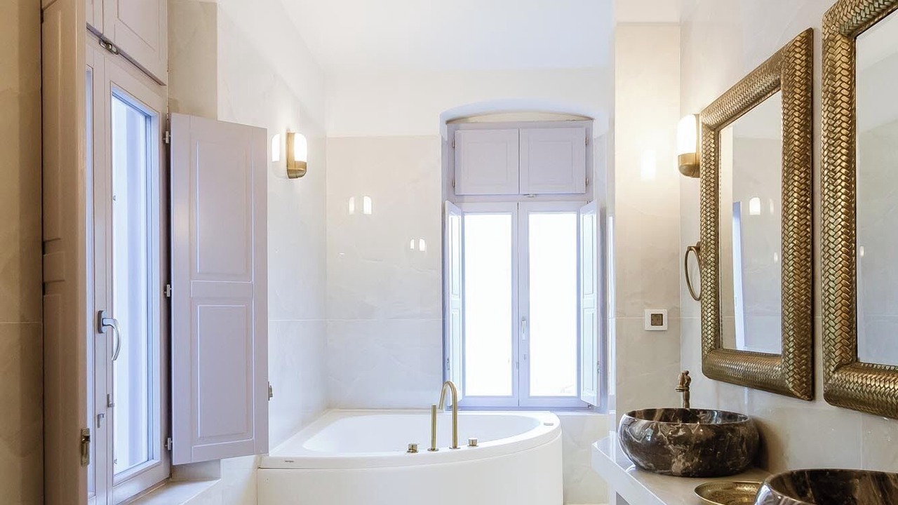 Photo of Bathroom in Rhodes