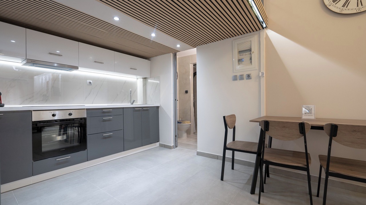 Photo of Kitchen in Petroupoli