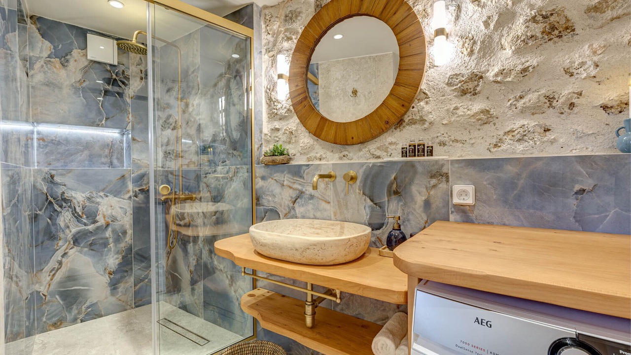 Photo of Bathroom in Doukades