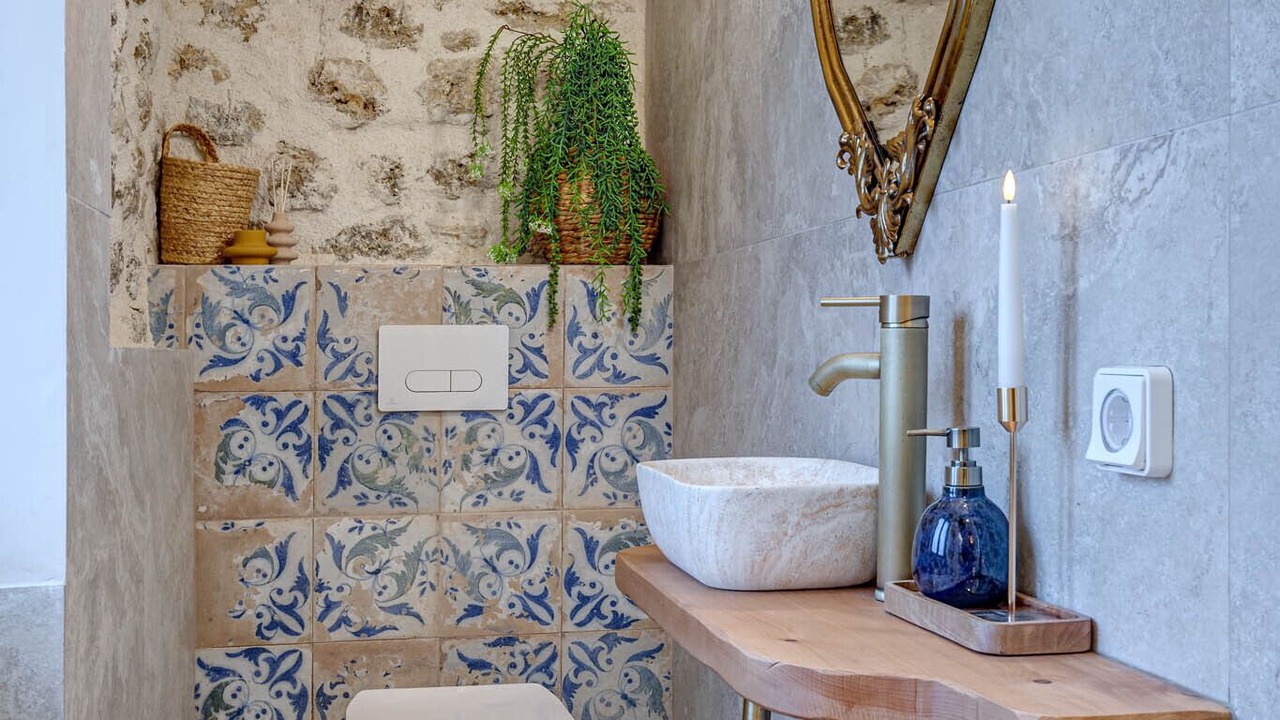 Photo of Bathroom in Doukades