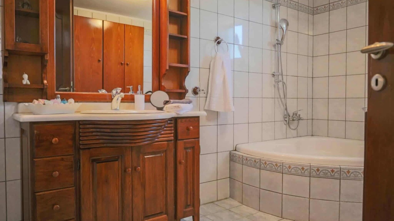 Photo of Bathroom in Heraklion