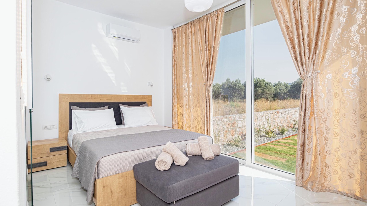 Photo of Bedroom in Haraki