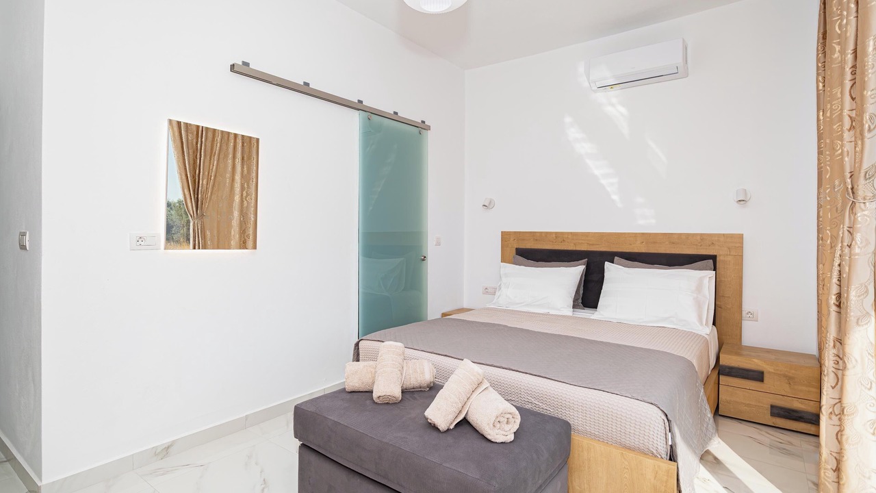 Photo of Bedroom in Haraki