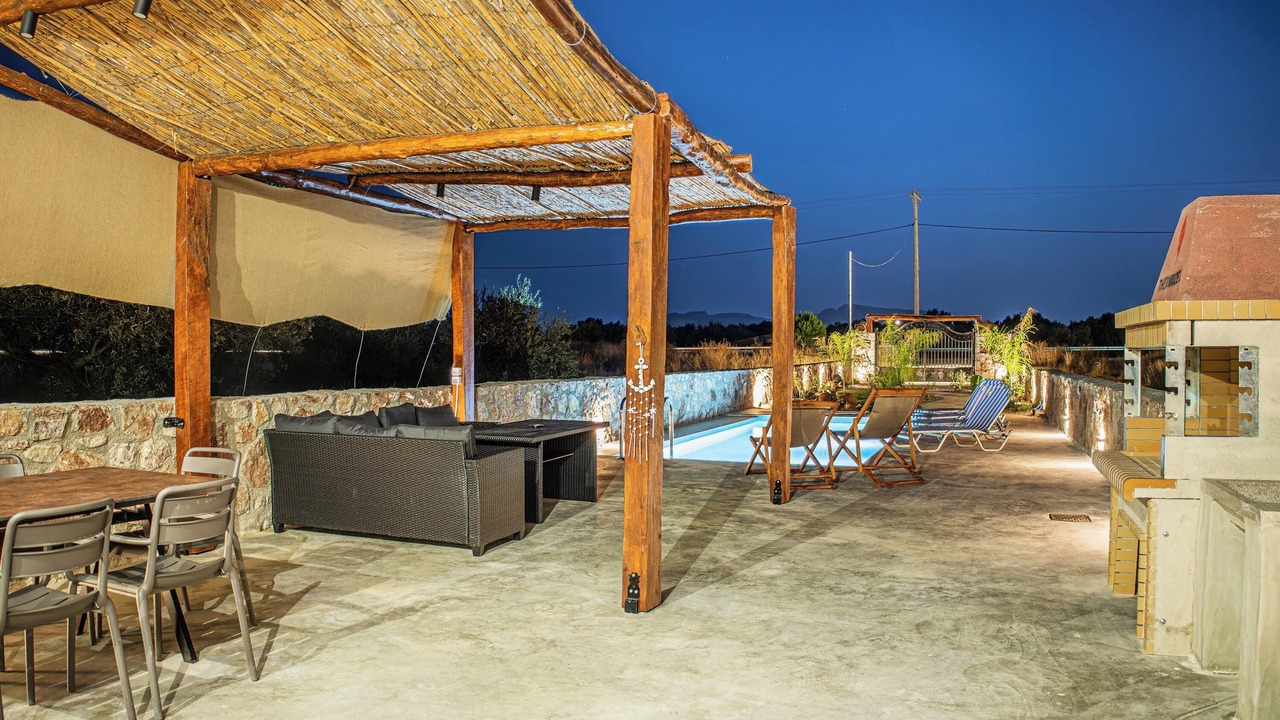 Photo of Outdoor in Haraki