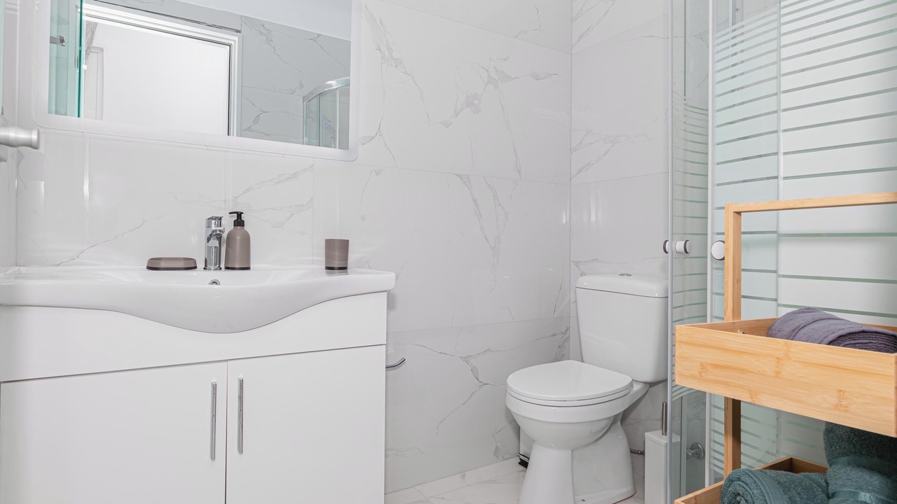 Photo of Bathroom in Haraki