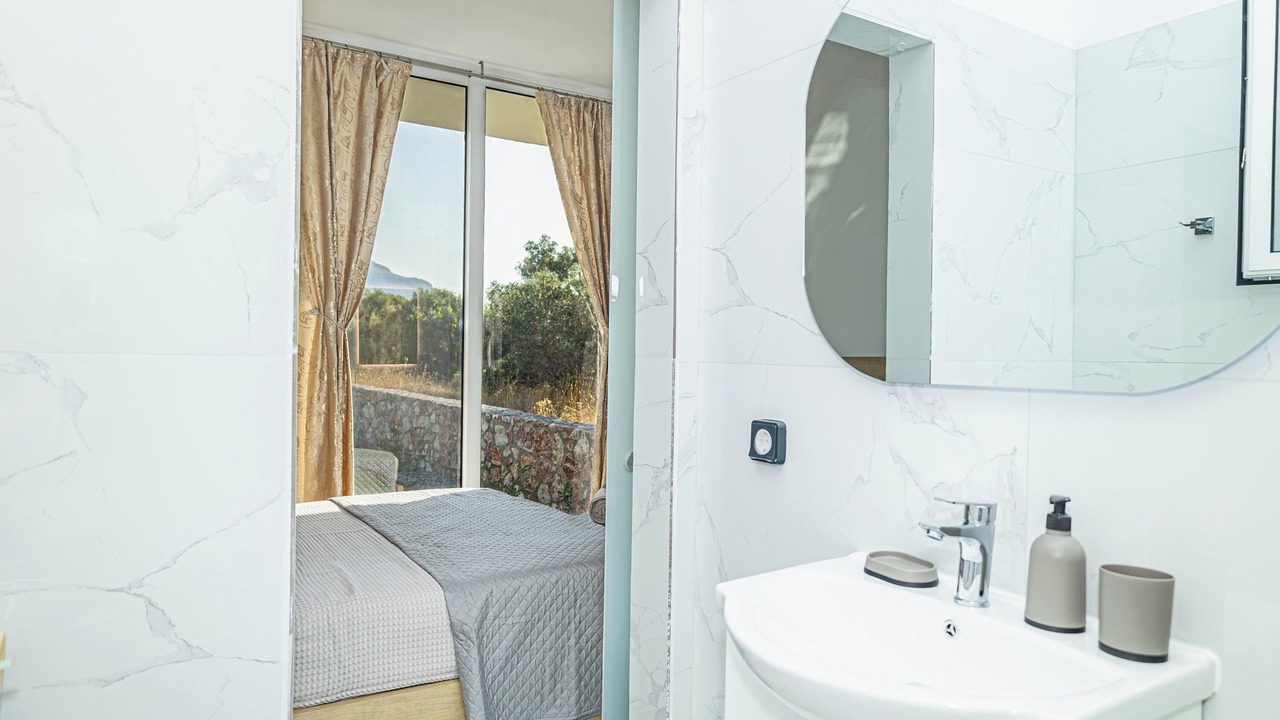 Photo of Bedroom in Haraki