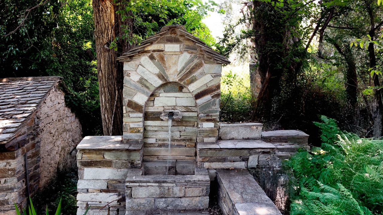 Photo of Outdoor in Artemida