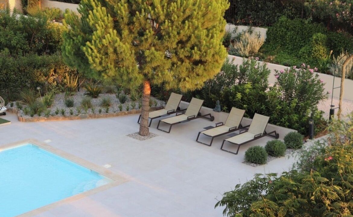 Photo of Outdoor in Markopoulon