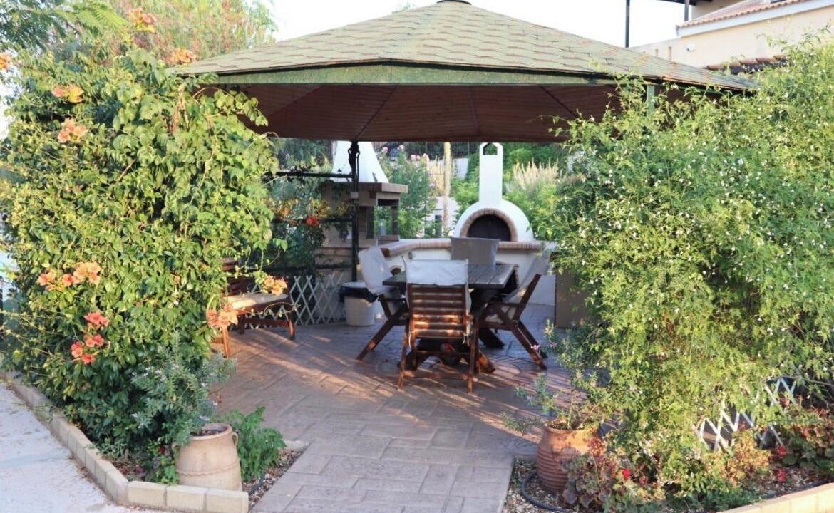 Photo of Outdoor in Markopoulon