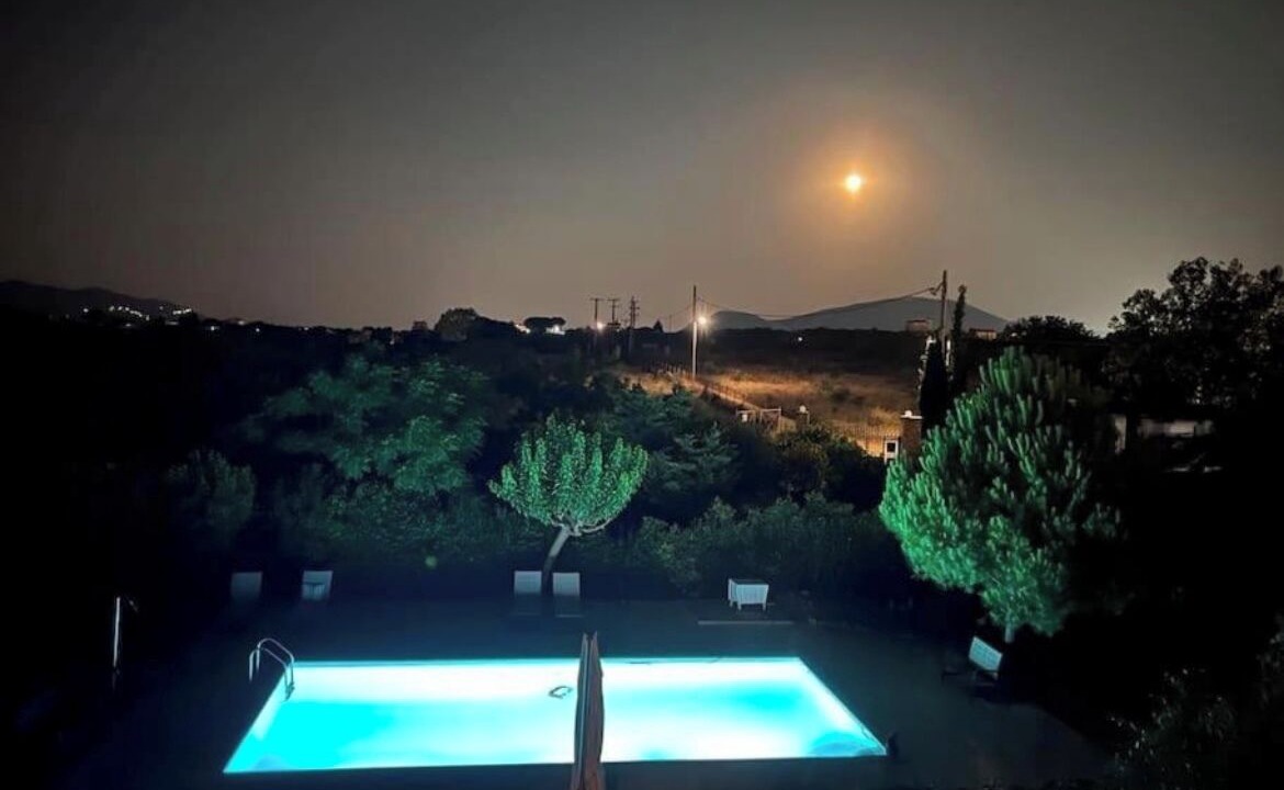 Photo of Outdoor in Markopoulon
