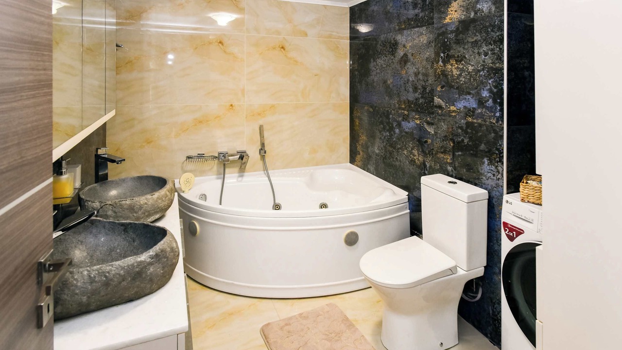 Photo of Bathroom in Mitilinii