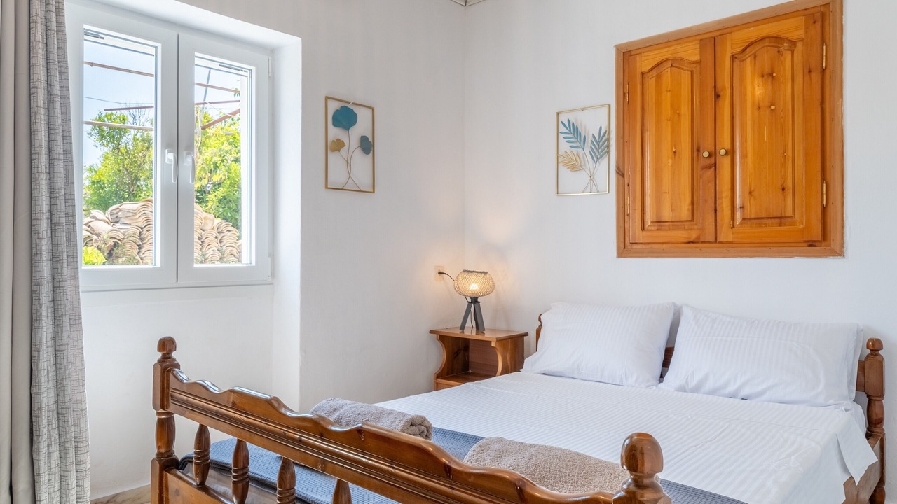 Photo of Bedroom in Antipaxos