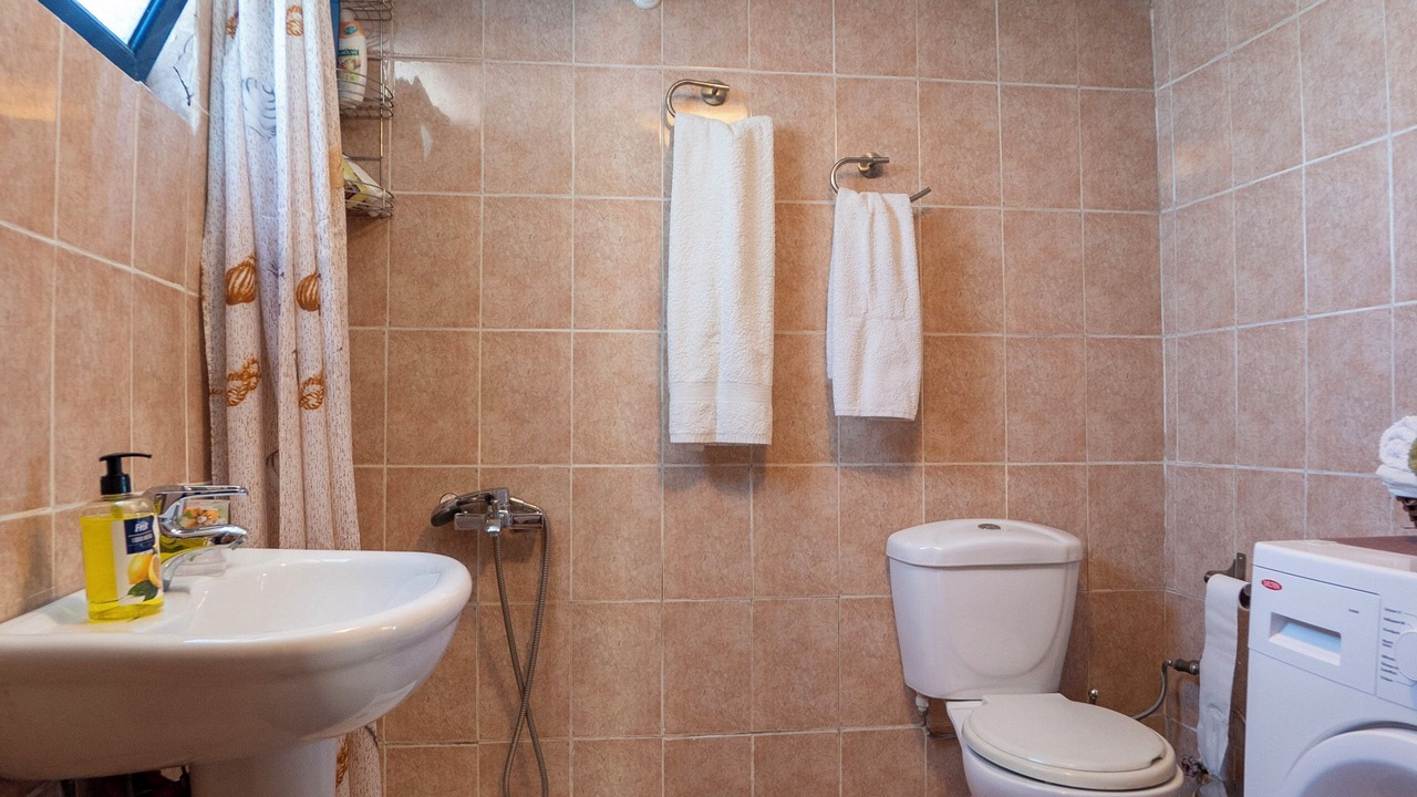 Photo of Bathroom in Aperio