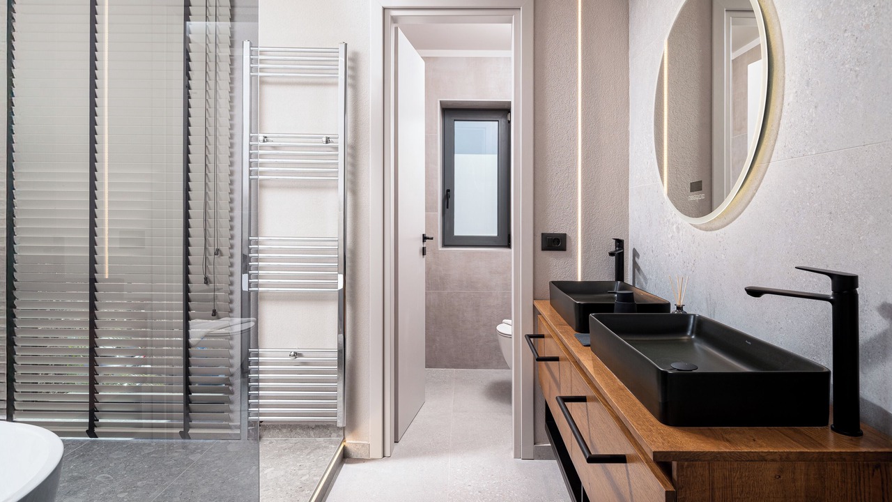 Photo of Bathroom in Prasas