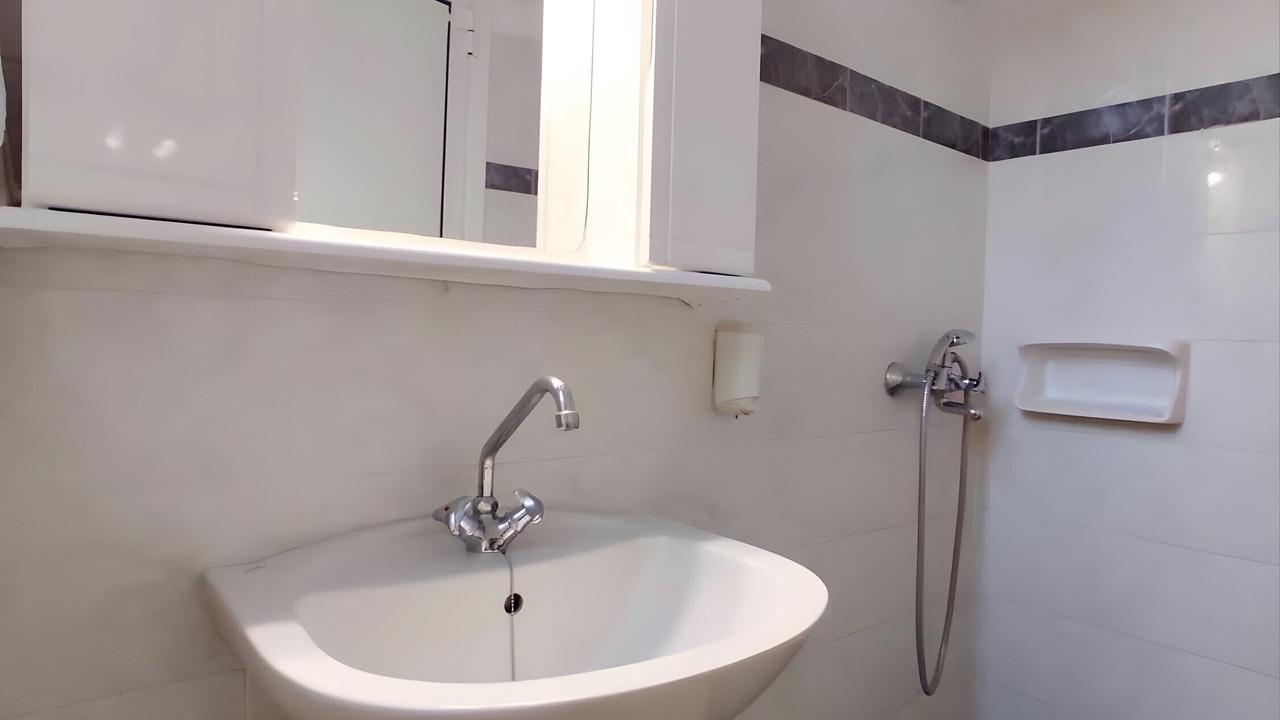 Photo of Bathroom in Kipri
