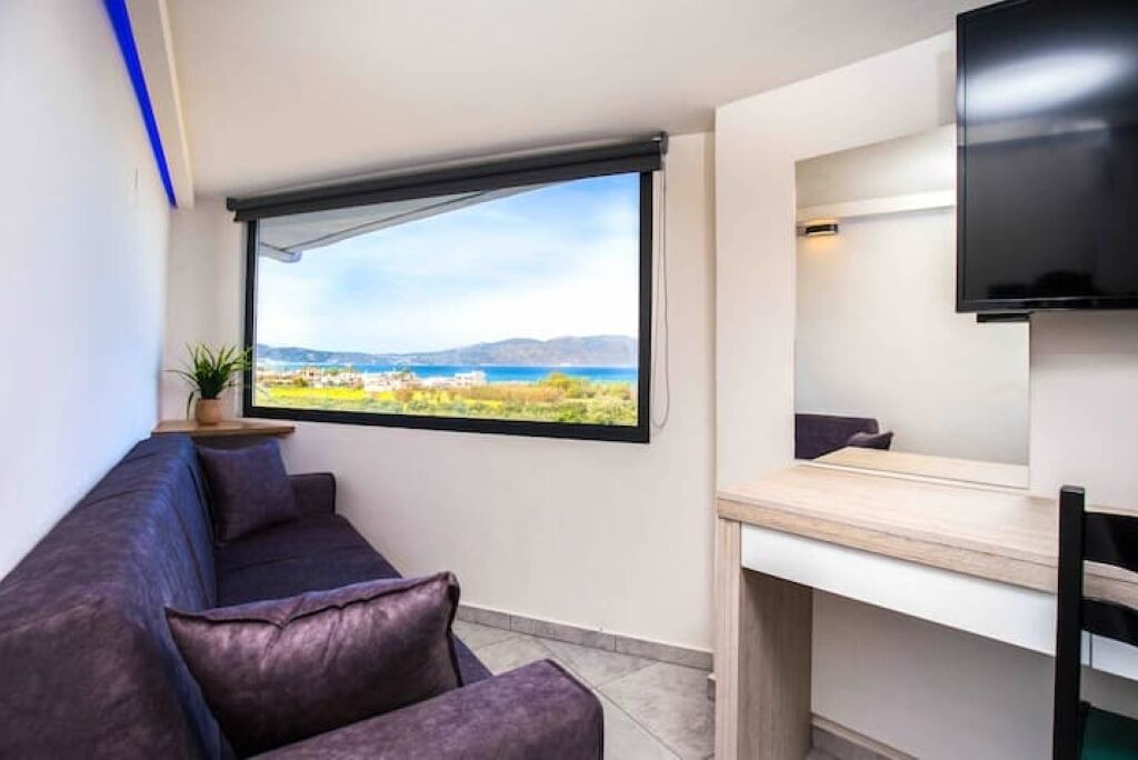 Photo of Livingroom in Korfalonas