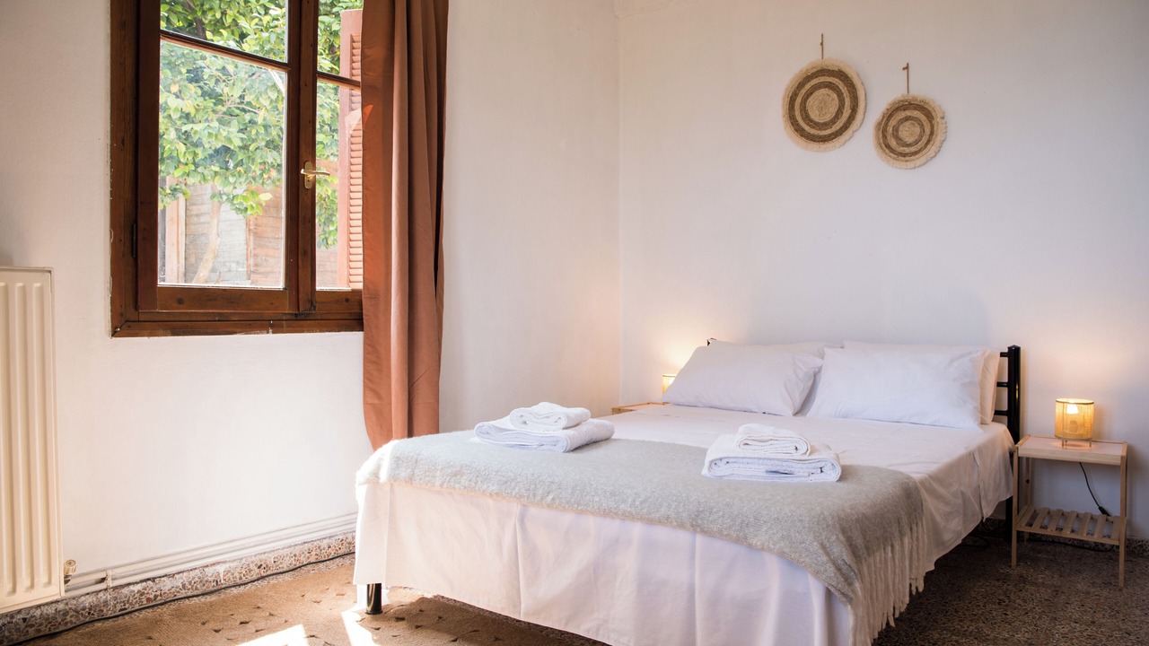 Photo of Bedroom in Mouresi