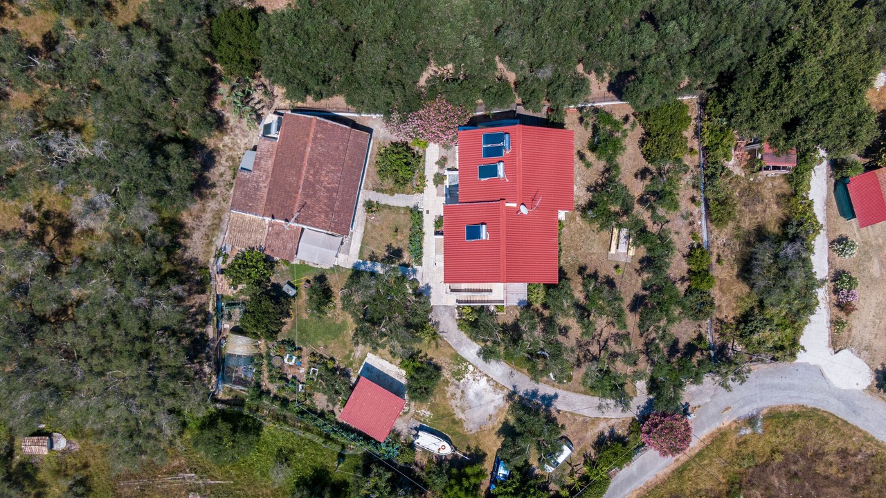 Photo of Outdoor in Notos