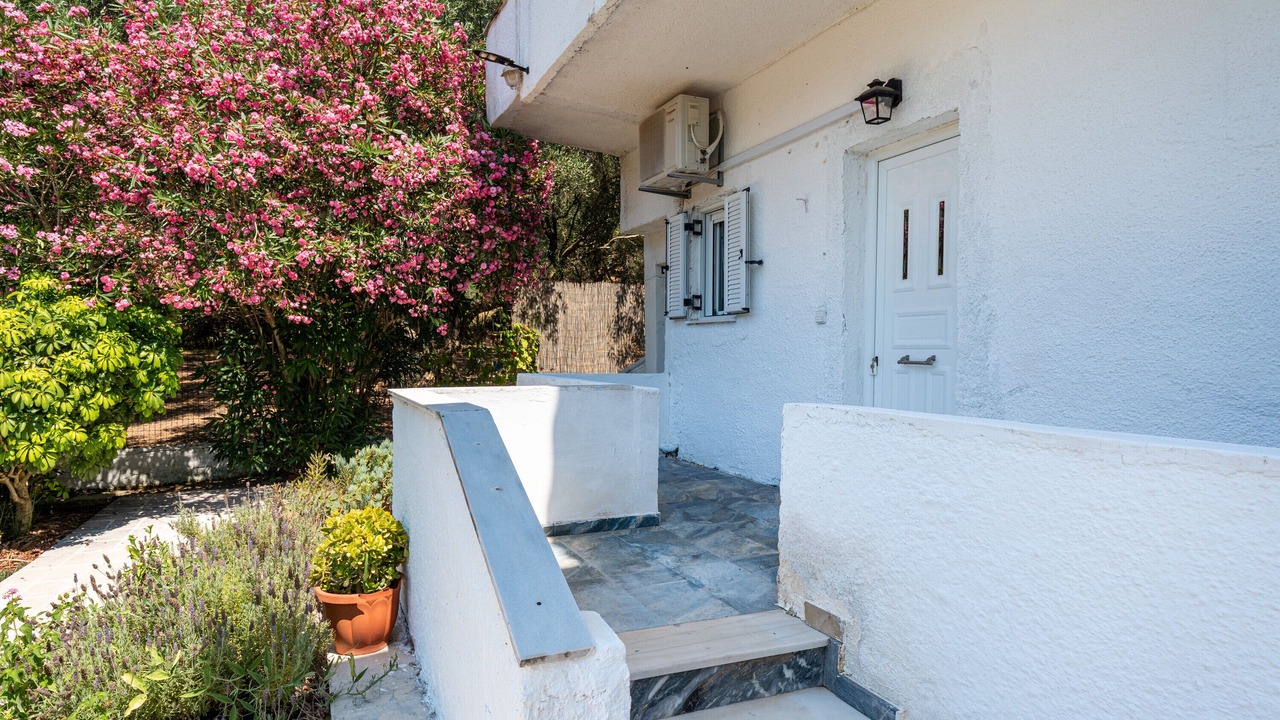 Photo of Patio Balcony in Notos